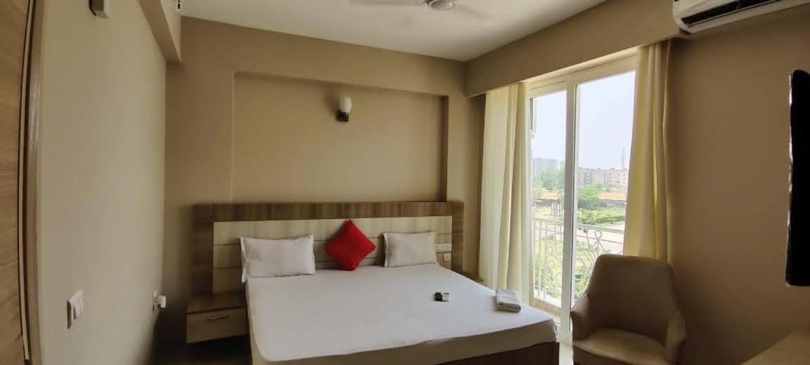 Dubey Homestay - 500 Meter From Temple Vrindāvan 외부 사진