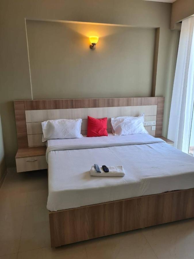 Dubey Homestay - 500 Meter From Temple Vrindāvan 외부 사진