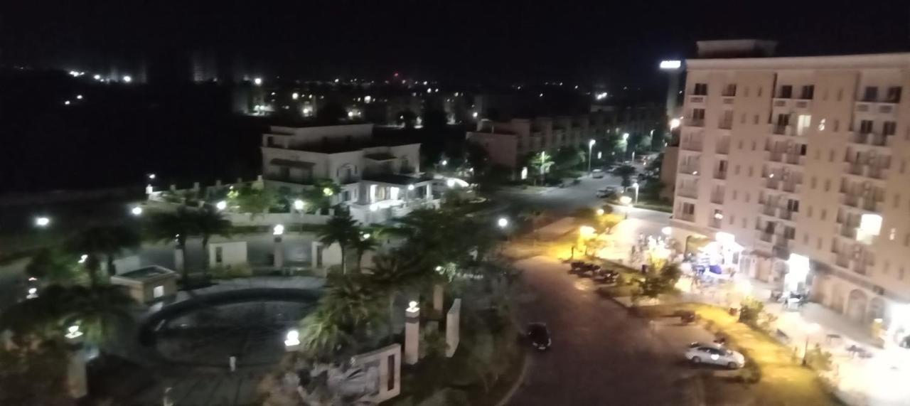 Dubey Homestay - 500 Meter From Temple Vrindāvan 외부 사진